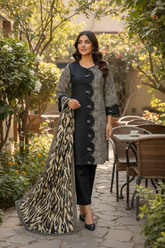 Lawn three Piece Suit With Lawn Dupatta