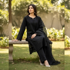 ChikanKari Lawn Three Piece Suit With Chiffon Dupatta